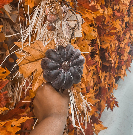 Five Tips to Decorating a Small Front Porch for Fall